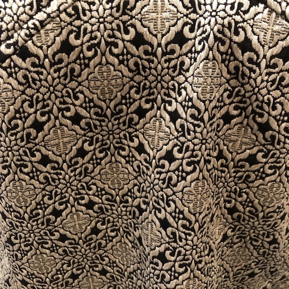 Lane Bryant Sz 22 Elegant Black and Gold Brocade Women's Top Criss Cross Front - Picture 4 of 7
